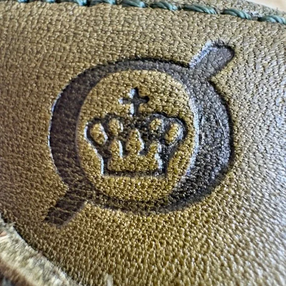 Born Womens Olive Green Leather Slip On Comfort Loafers Shoes Size 7 38 M - Picture 2 of 7